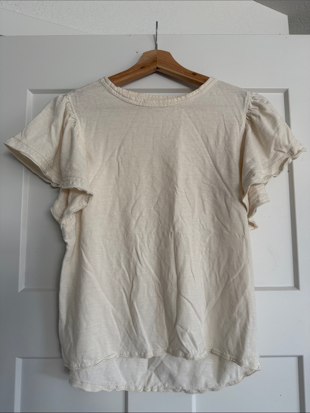 dip Cream Ruffle Short Sleeve Cotton Tee